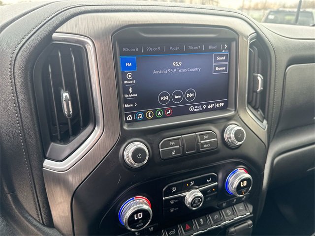 Used 2022 GMC Sierra 2500 Denali w/ Denali Ultimate Package image 16