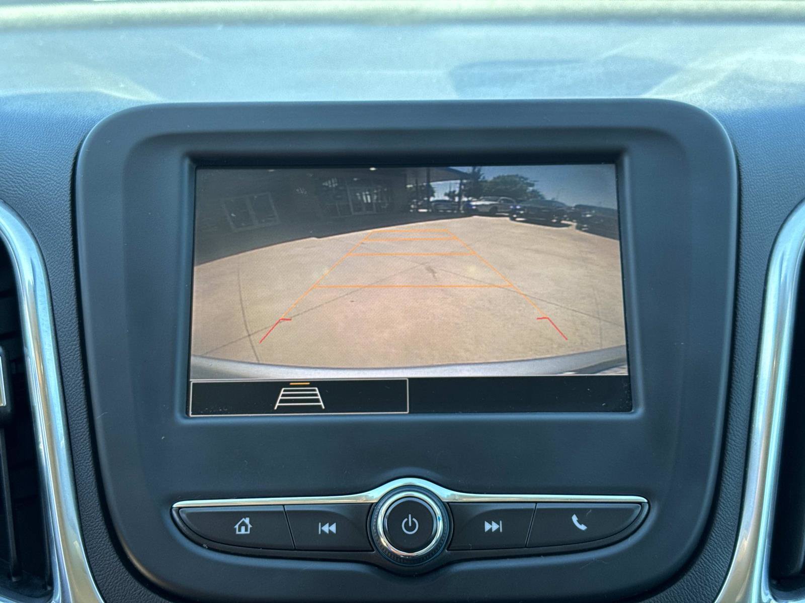 Used 2022 Chevrolet Equinox LS w/ LS Convenience Package image 27