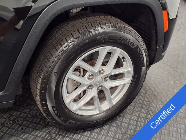 Used 2024 Jeep Grand Cherokee L Laredo w/ Luxury Tech Group I AWD/4WD image 29