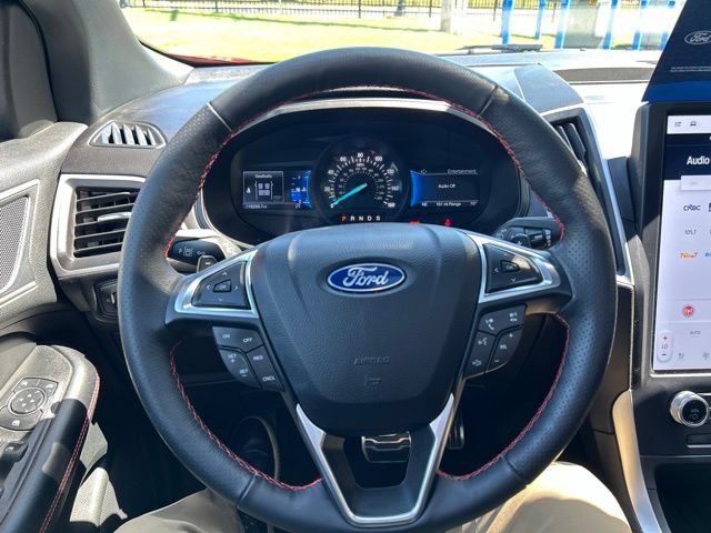 Certified 2023 Ford Edge ST-Line w/ Class II Trailer Tow Package AWD/4WD image 21