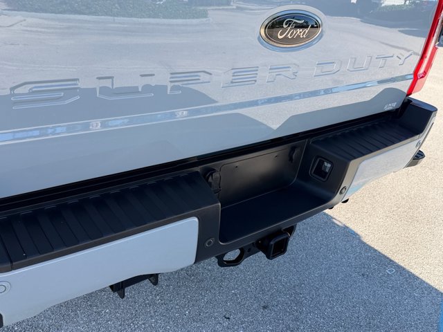 Certified 2025 Ford F250 Lariat w/ Lariat Ultimate Package AWD/4WD image 24
