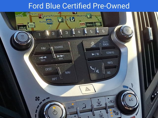 Used 2017 Chevrolet Equinox Premier w/ Enhanced Convenience Package AWD/4WD image 19