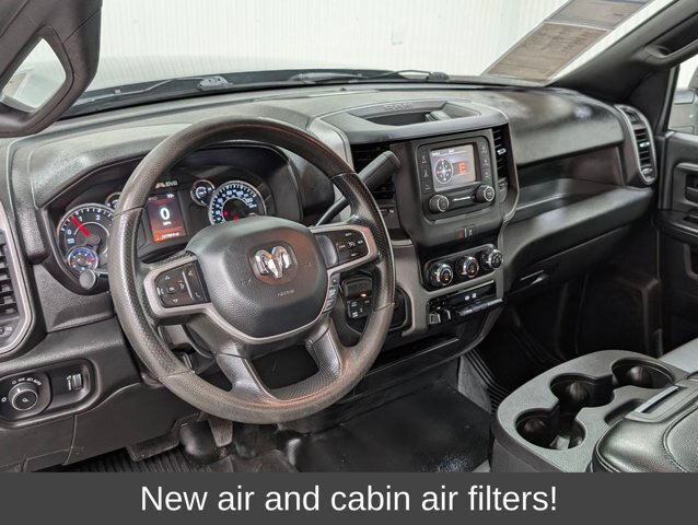 Used 2024 RAM 3500 Tradesman w/ Chrome Appearance Group AWD/4WD image 3