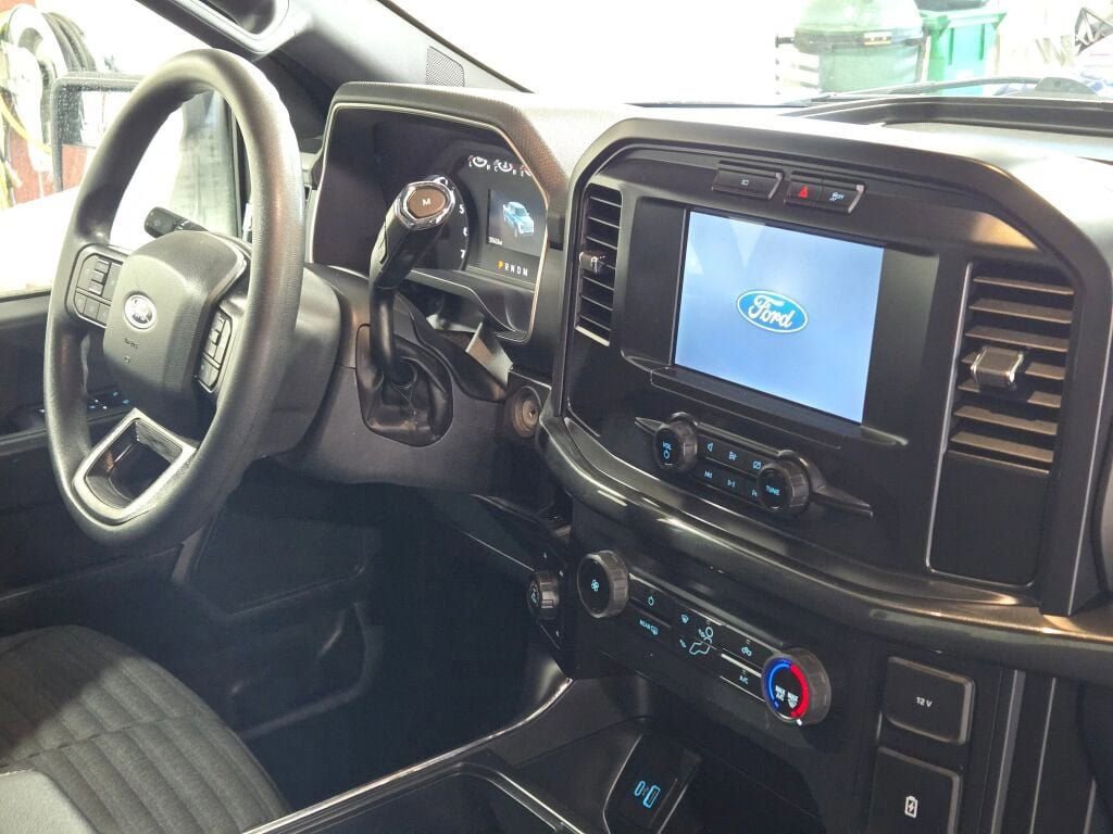 Certified 2022 Ford F150 XL w/ STX Appearance Package image 17