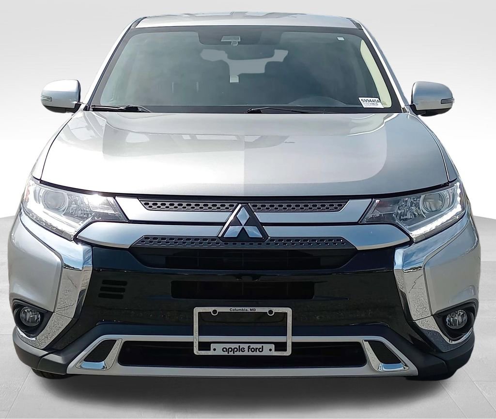 Used 2020 Mitsubishi Outlander SE AWD/4WD image 9