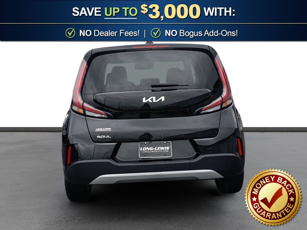 Used 2025 Kia Soul LX w/ LX Technology Package FWD image 5