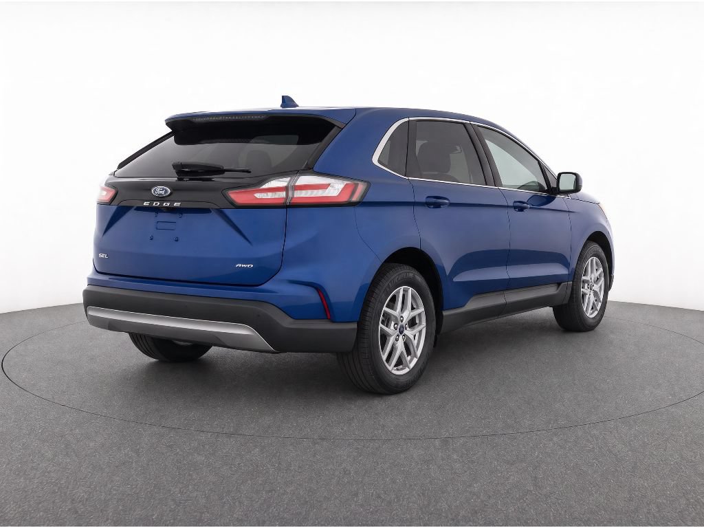 Certified 2023 Ford Edge SEL w/ Convenience Package AWD/4WD image 4