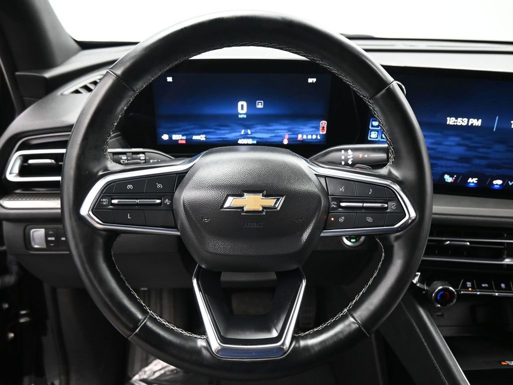 Used 2024 Chevrolet Traverse LT image 39