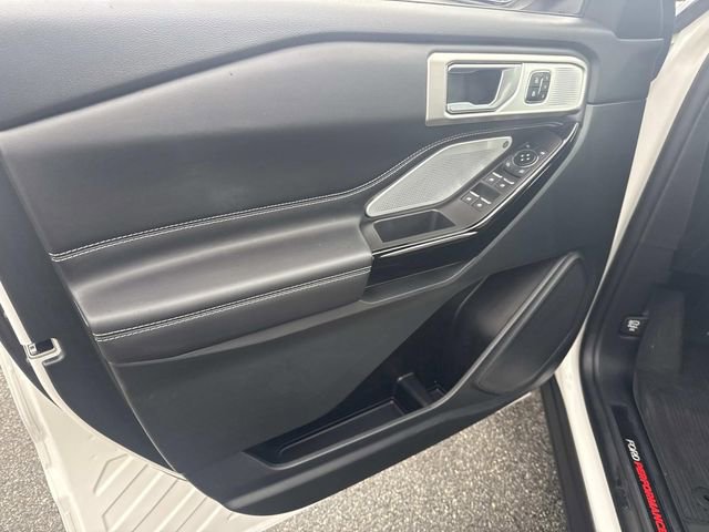 Certified 2024 Ford Explorer ST w/ Technology Package image 18