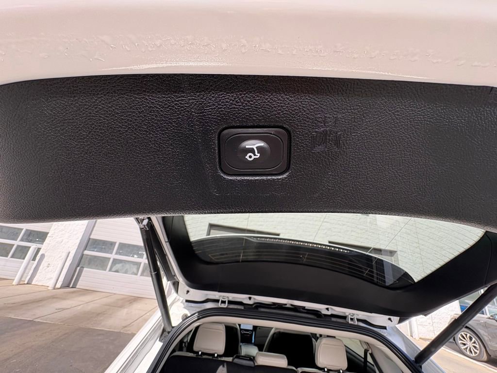 Certified 2023 Ford Edge Titanium image 28