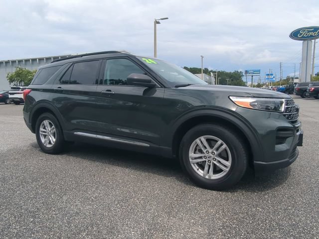 Certified 2024 Ford Explorer XLT RWD image 2