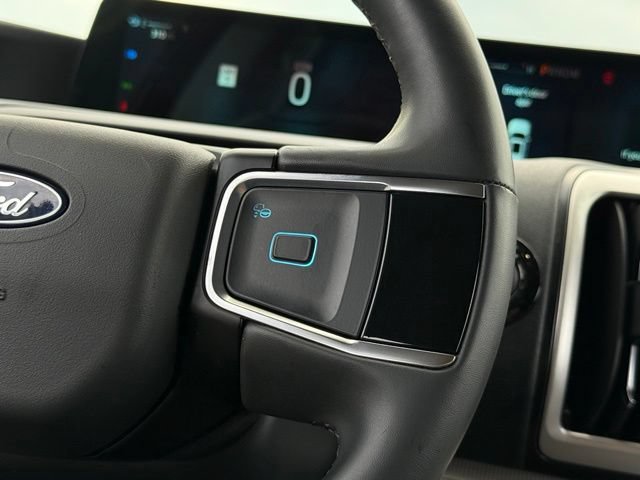 Certified 2025 Ford Expedition Max Active AWD/4WD image 8