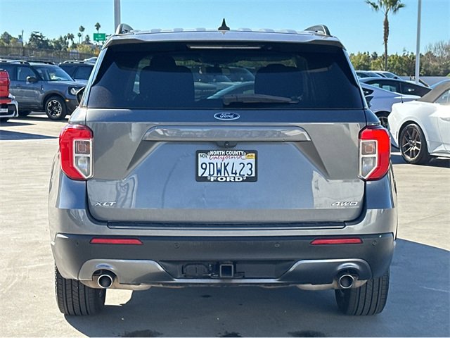 Certified 2022 Ford Explorer XLT w/ Equipment Group 202A image 5