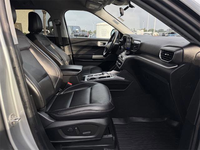 Certified 2023 Ford Explorer XLT w/ Equipment Group 202A image 19