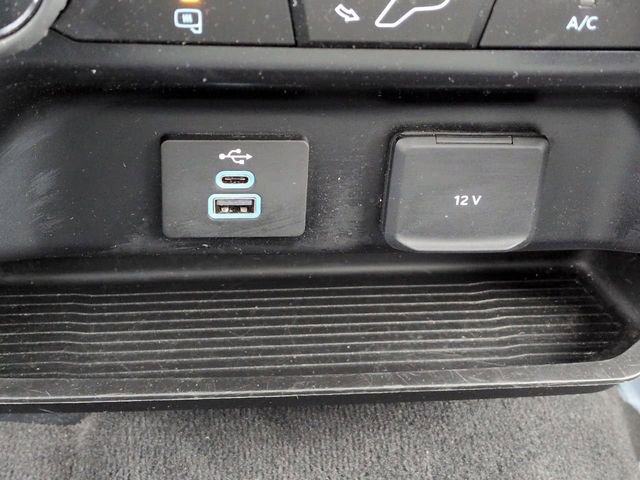 Certified 2025 Ford F250 XLT image 27