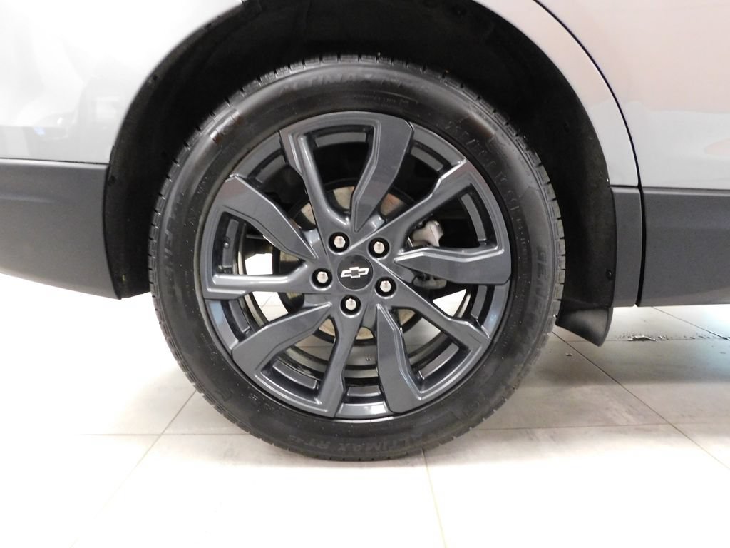 Used 2023 Chevrolet Equinox RS AWD/4WD image 10
