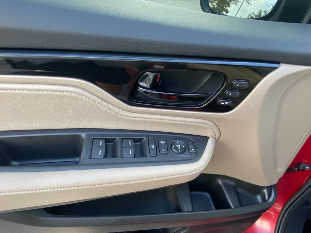 Used 2024 Honda Odyssey Touring image 11