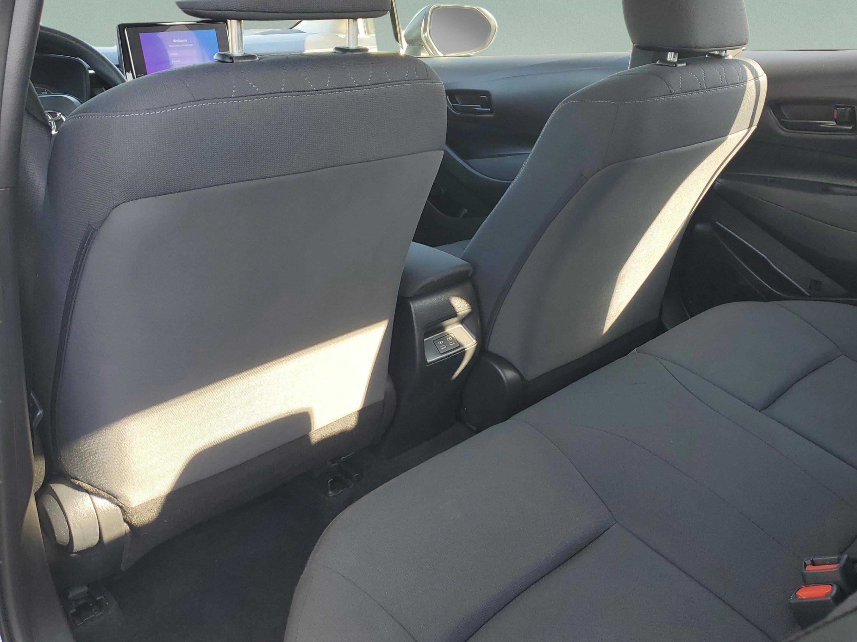 Used 2023 Toyota Corolla LE FWD image 9