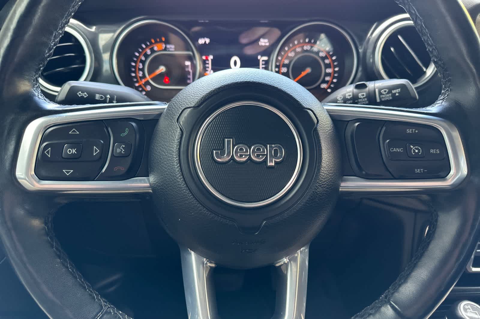 Used 2021 Jeep Wrangler Unlimited Sahara AWD/4WD image 23