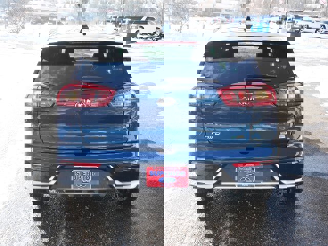 Used 2019 Kia Niro EX image 6