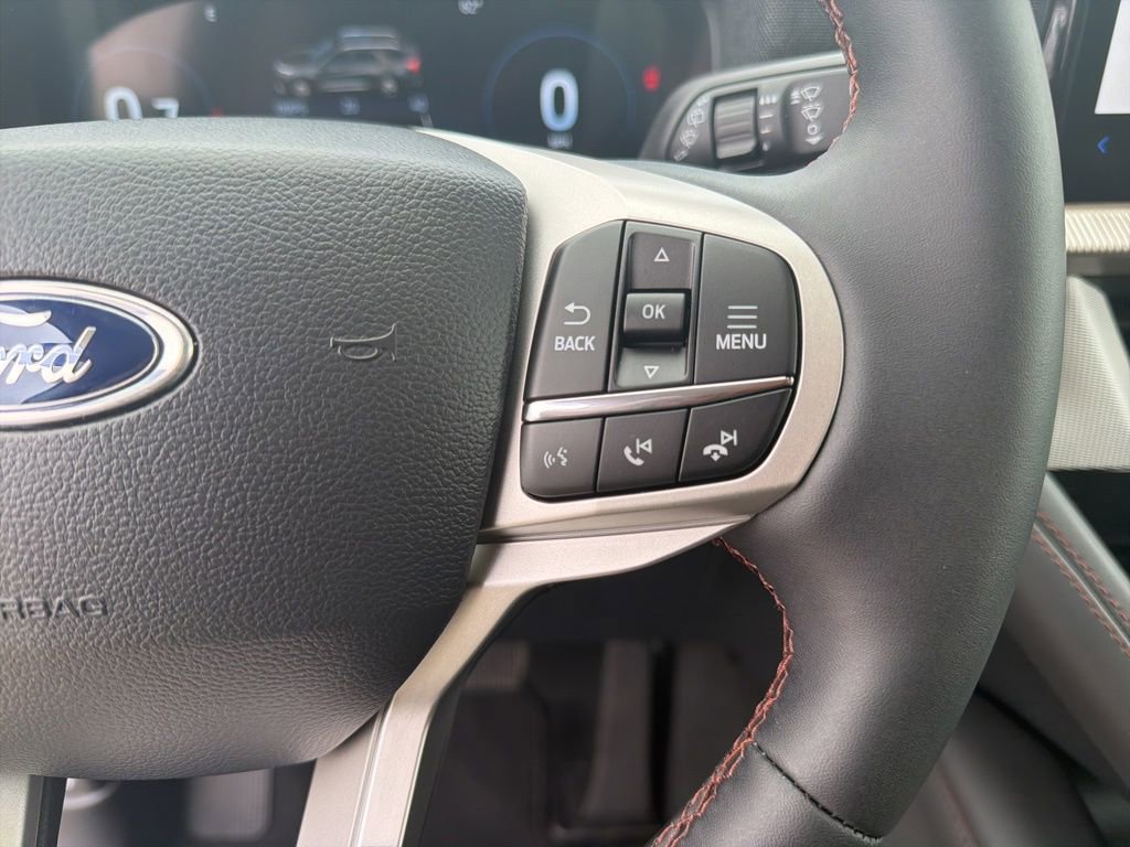 Certified 2026 Ford Explorer Active RWD image 23