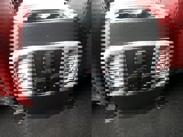 Certified 2020 Ford F150 Platinum w/ Equipment Group 701A Luxury image 21