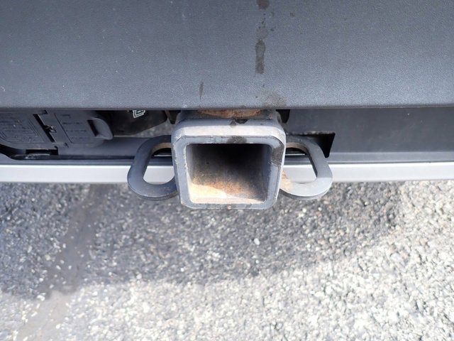 Certified 2022 Ford Explorer XLT w/ Equipment Group 202A image 10