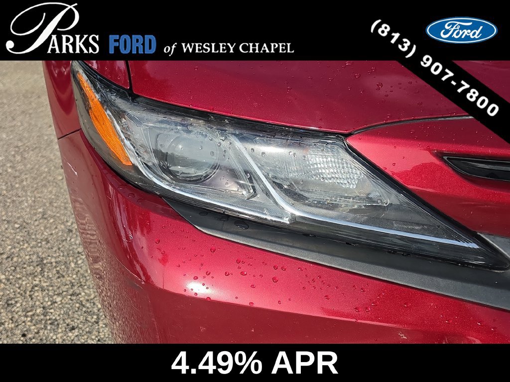 Used 2018 Toyota Camry SE w/ Moonroof Package FWD image 7