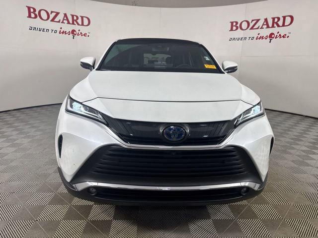 Used 2024 Toyota Venza Limited image 8