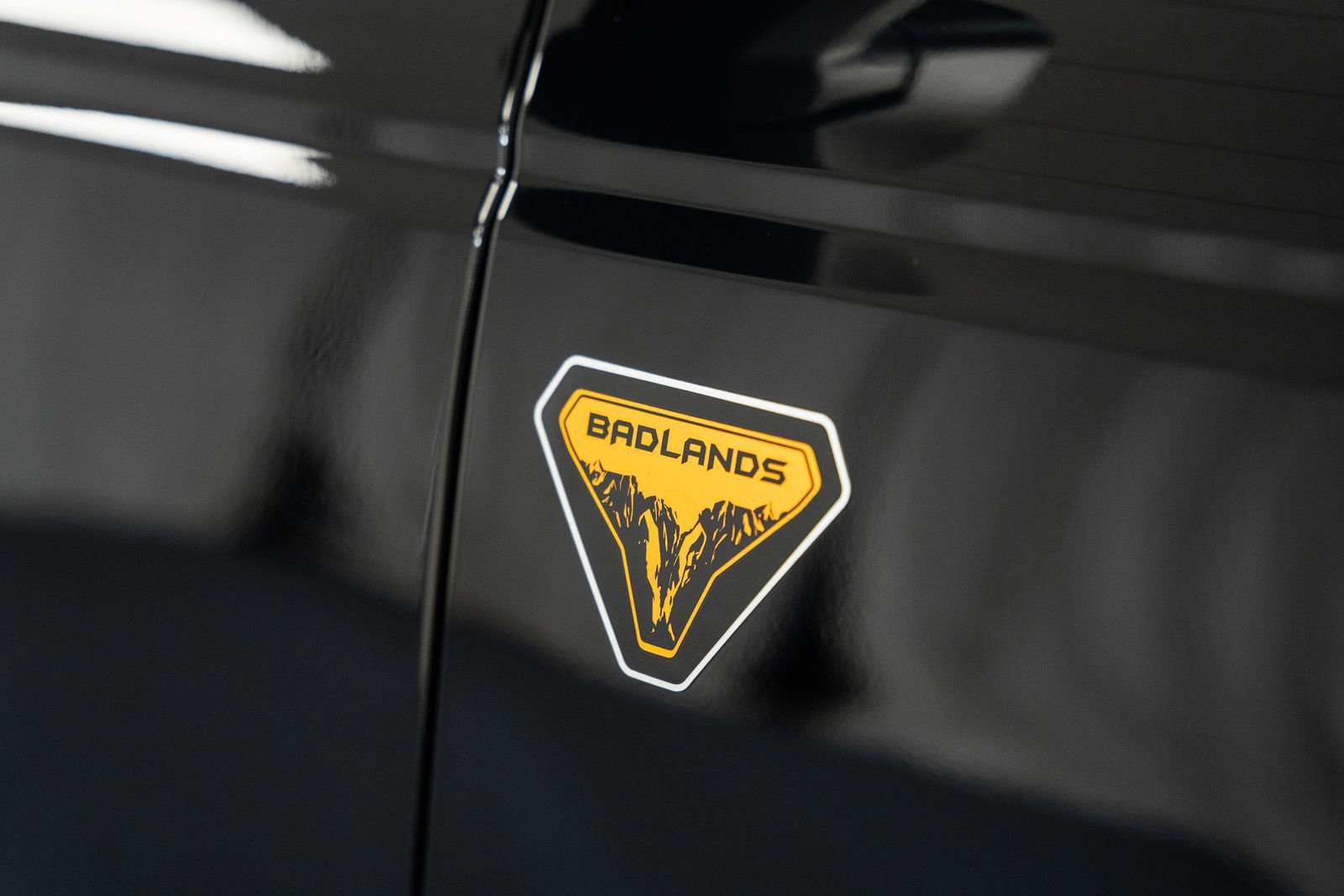 Certified 2025 Ford Bronco Badlands image 14