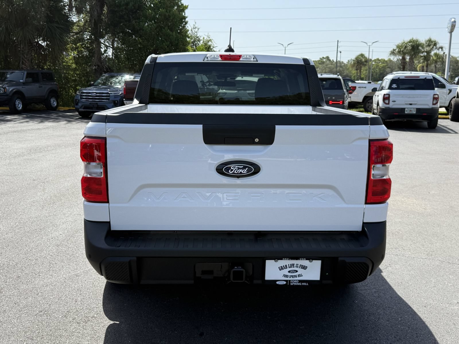 Certified 2025 Ford Maverick XL FWD image 6