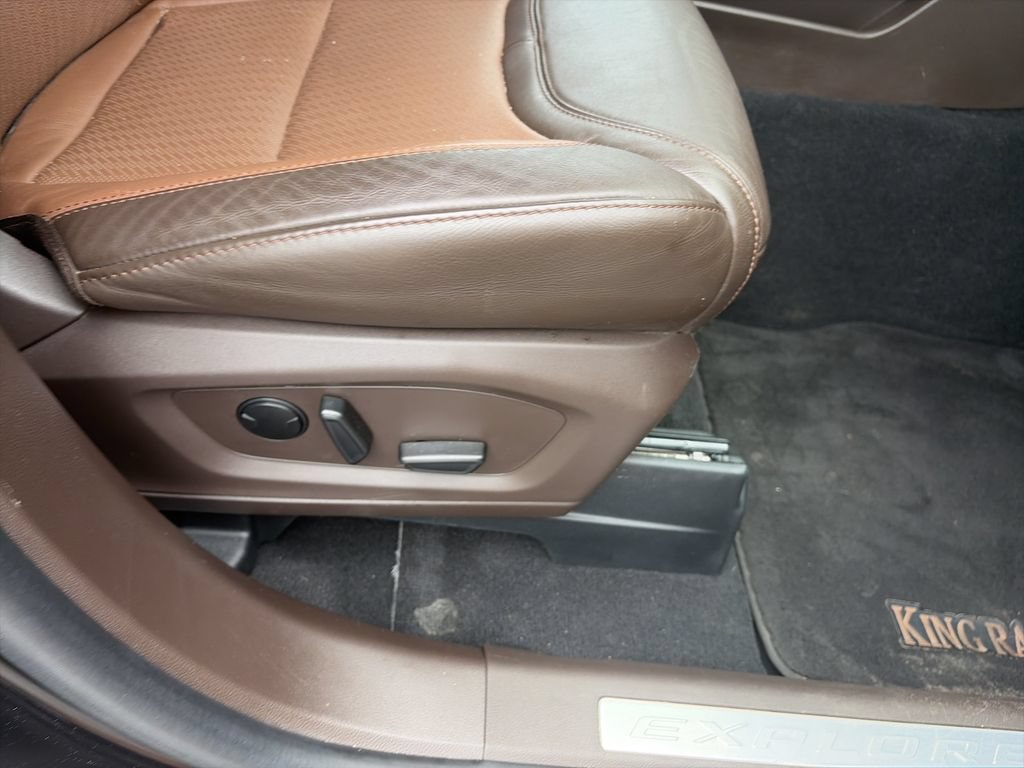 Certified 2023 Ford Explorer King Ranch w/ Technology Package RWD image 36