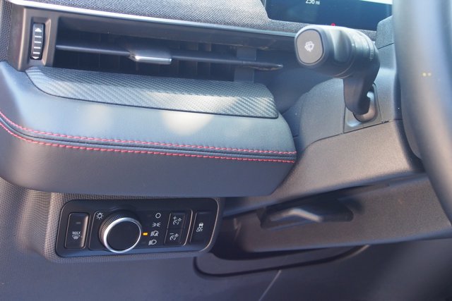 Certified 2025 Ford Mustang Mach-E Premium w/ Sport Appearance Package AWD/4WD image 21