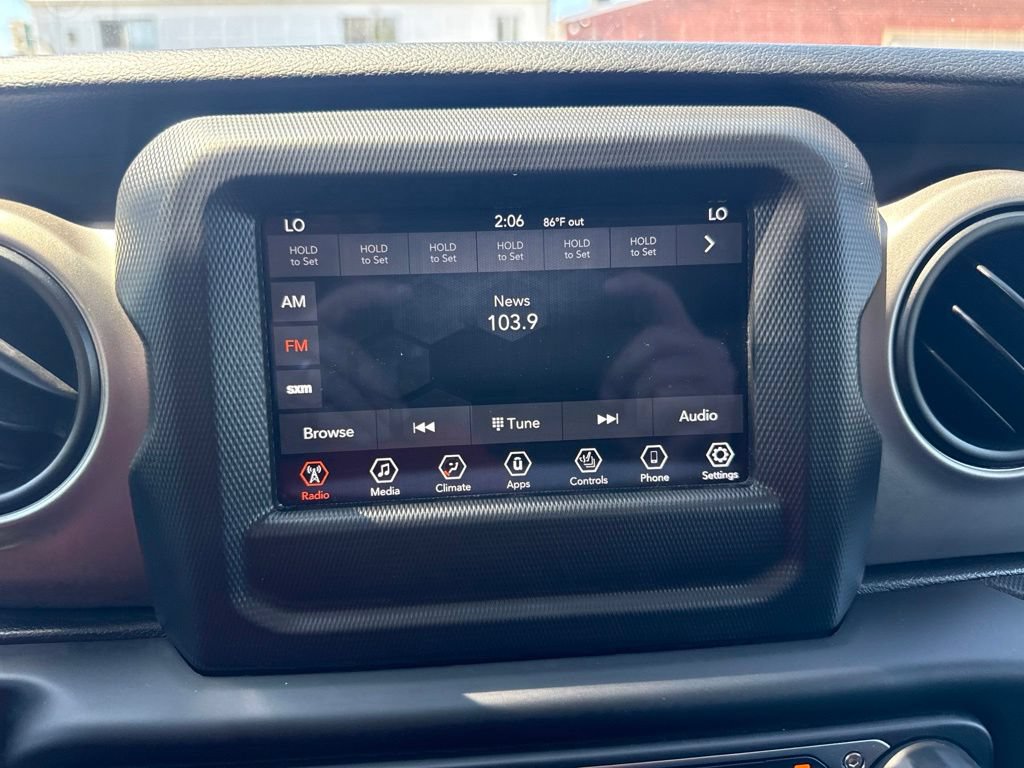 Used 2021 Jeep Wrangler Unlimited Sport AWD/4WD image 23