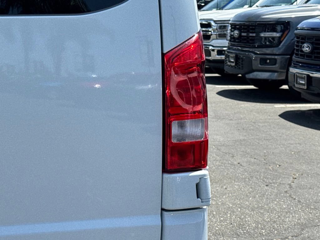 Used 2023 Mercedes-Benz Metris Passenger image 16
