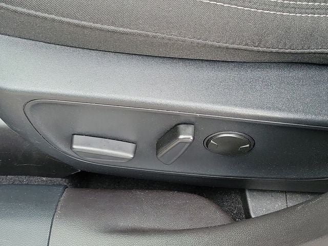 Certified 2024 Ford Escape Active AWD/4WD image 6