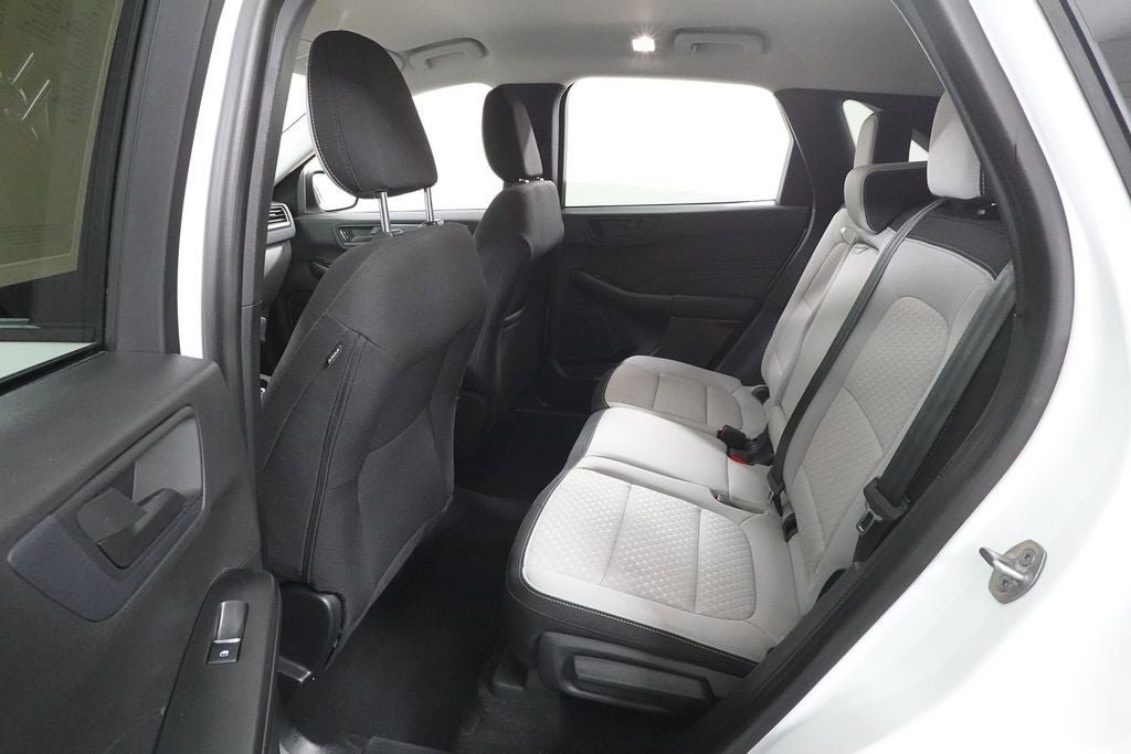 Certified 2024 Ford Escape Active AWD/4WD image 25