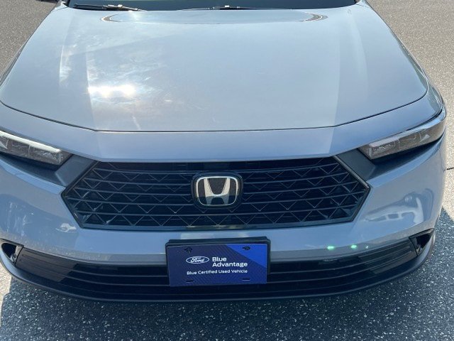 Used 2025 Honda Accord SE image 37