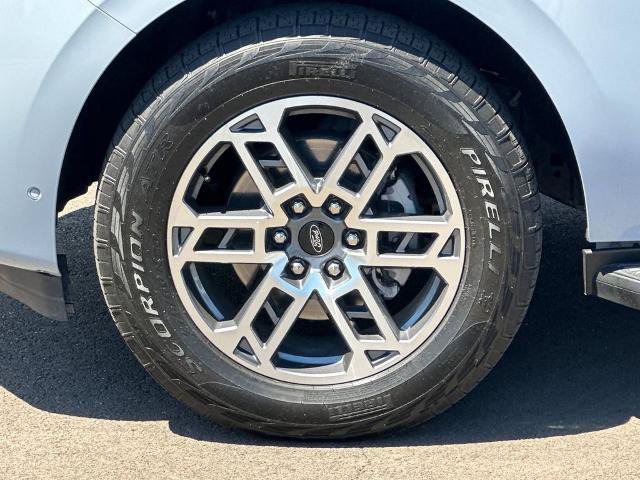 Certified 2025 Ford Expedition Active AWD/4WD image 24