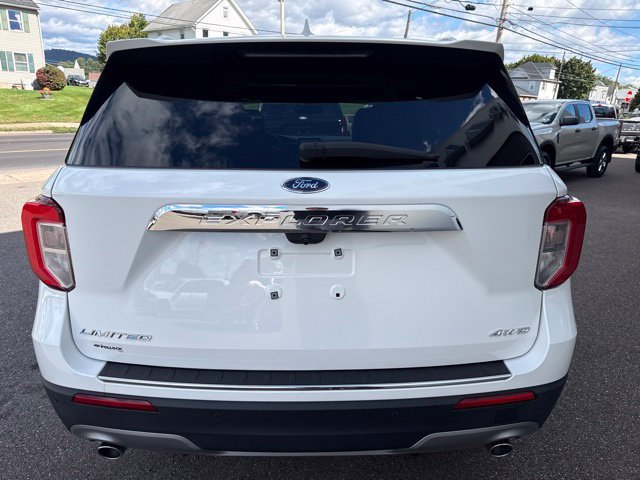 Certified 2022 Ford Explorer Limited w/ Equipment Group 301A AWD/4WD image 7