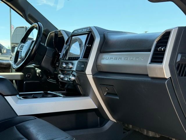 Certified 2022 Ford F350 Lariat w/ Lariat Ultimate Package image 18