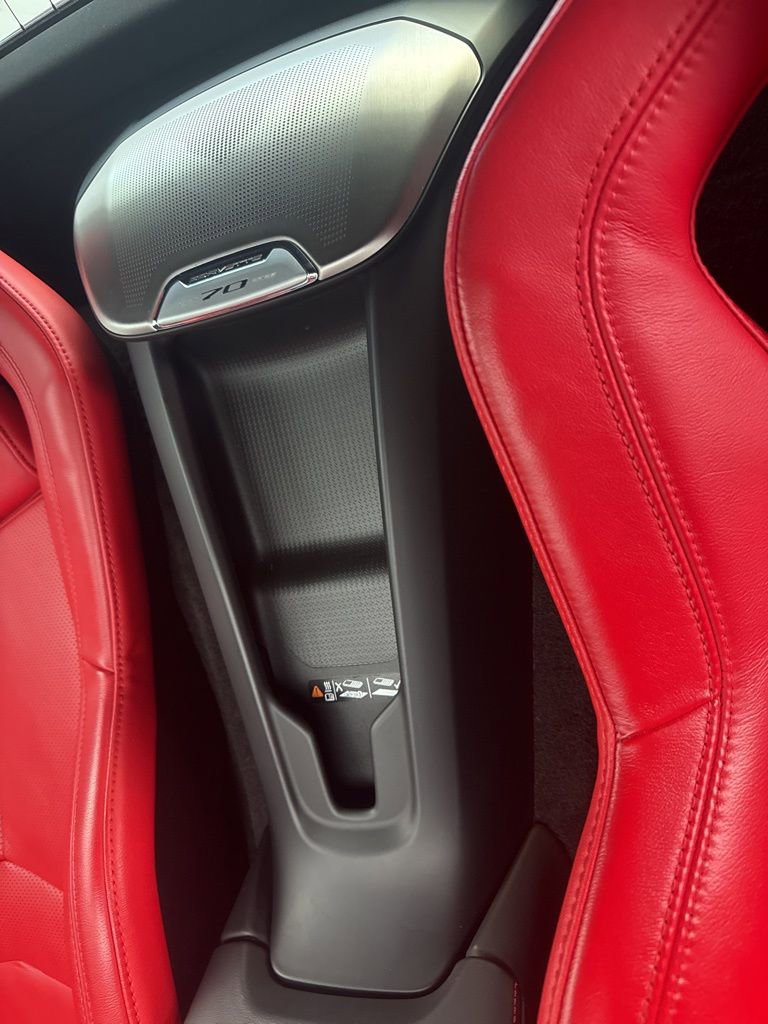 Used 2023 Chevrolet Corvette Stingray w/ Z51 Performance Package image 26