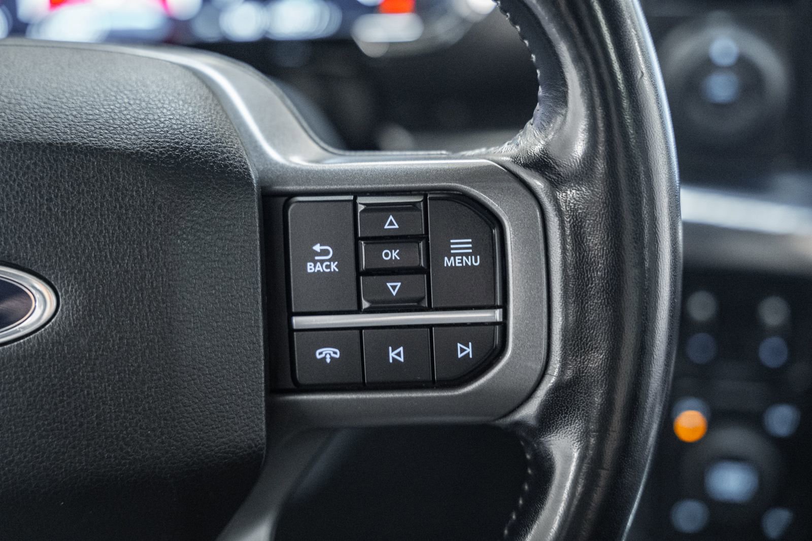 Certified 2022 Ford F150 Lariat w/ Equipment Group 502A High image 36