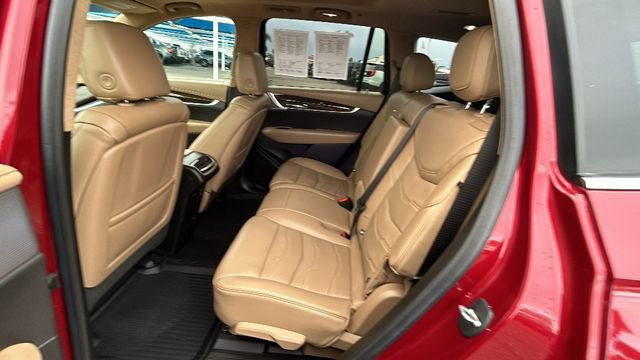 Used 2020 Cadillac XT6 Premium Luxury w/ Platinum Package image 15