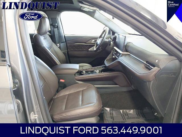Certified 2025 Ford Explorer Platinum w/ Ultimate Package AWD/4WD image 20