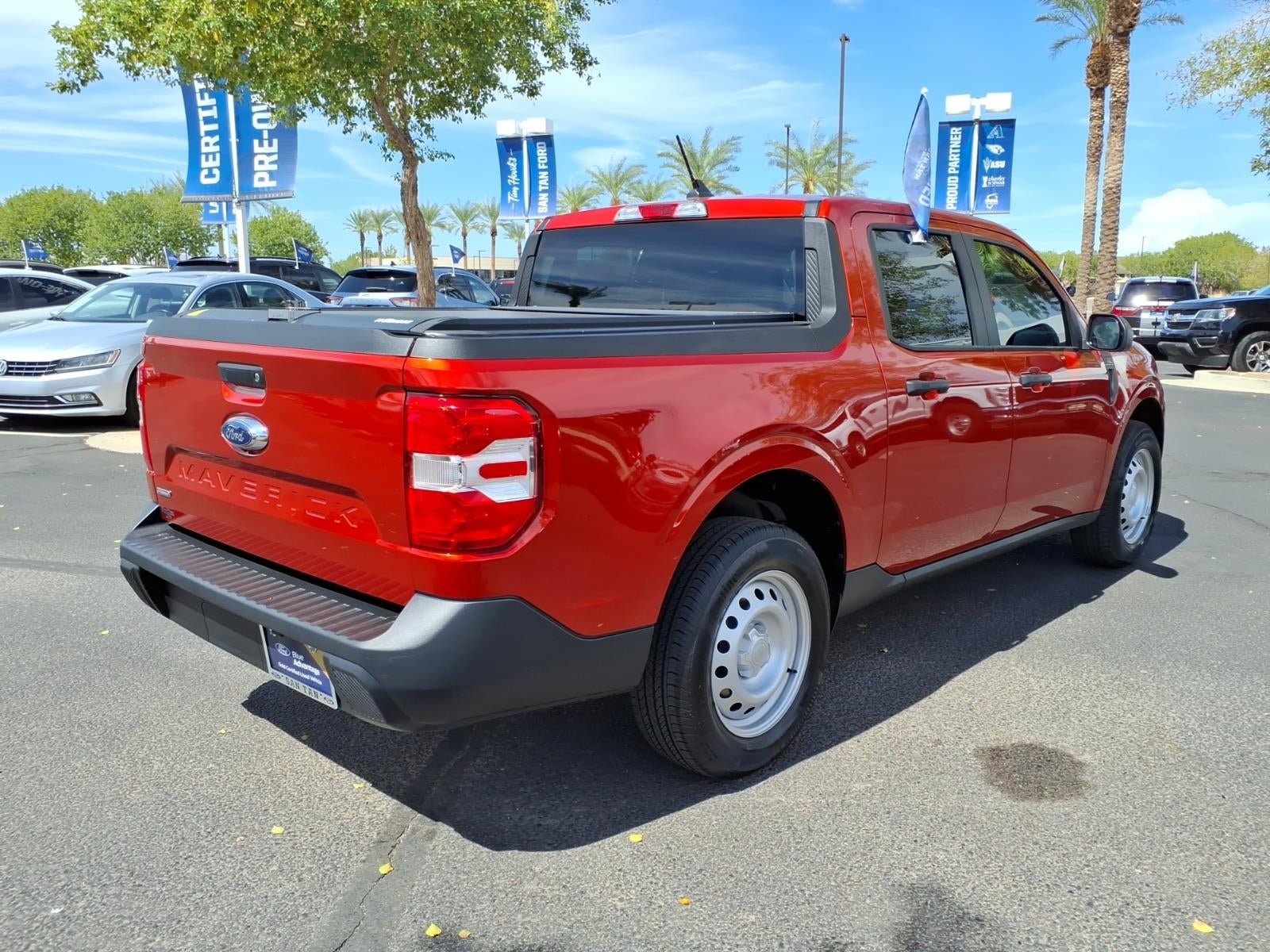 Certified 2024 Ford Maverick XL FWD image 4