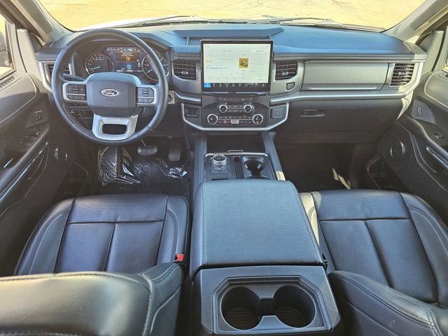 Certified 2024 Ford Expedition XLT image 8