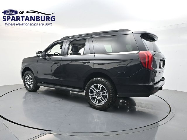 Certified 2025 Ford Expedition Active AWD/4WD image 5
