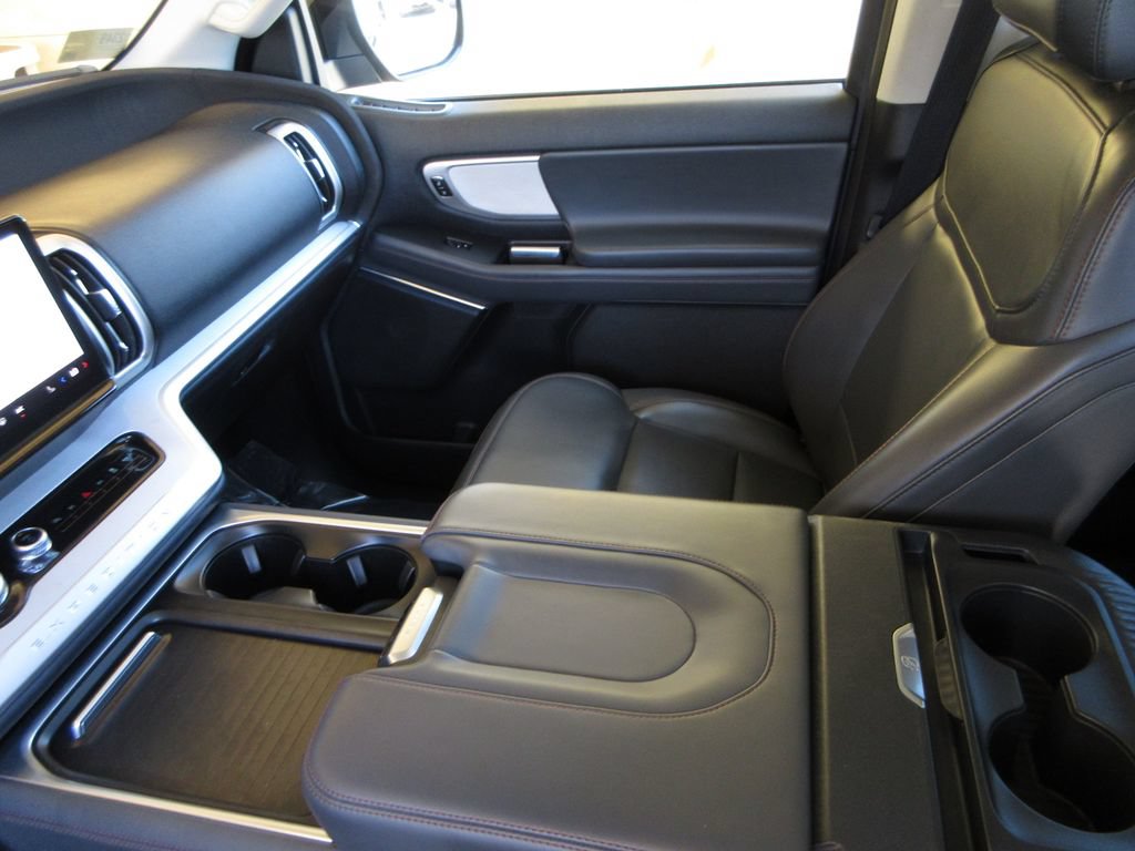 Certified 2025 Ford Expedition Max Active RWD image 19