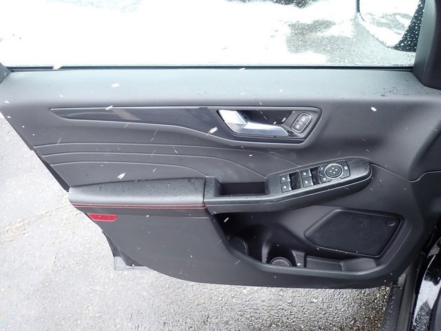 Certified 2024 Ford Escape ST-Line w/ Tech Pack #1 image 20